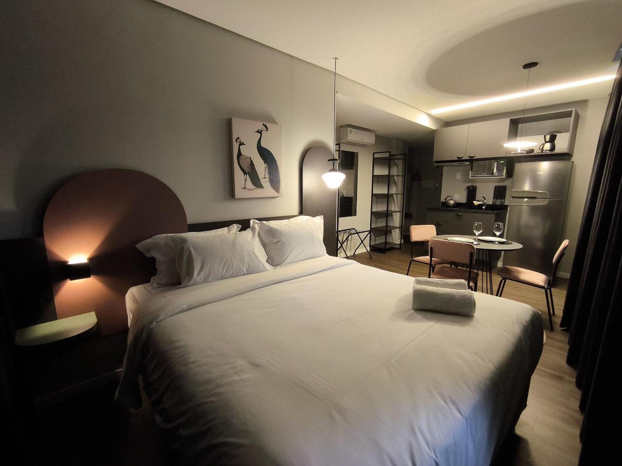 Studio Completo Proximo Ao Centro Historico De Poa - Xtay Cais Порту Алегри Екстериор снимка