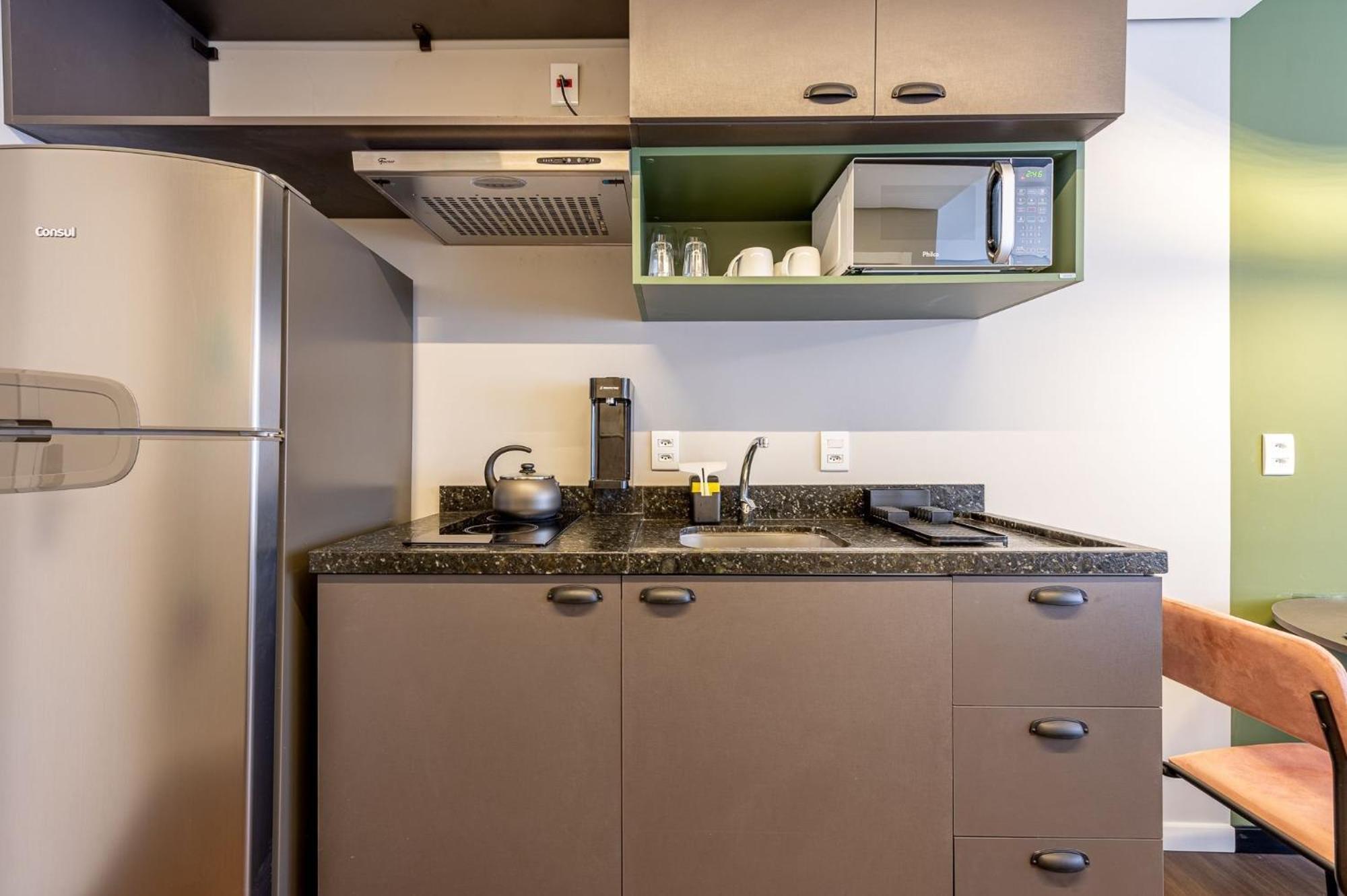 Studio Completo Proximo Ao Centro Historico De Poa - Xtay Cais Порту Алегри Екстериор снимка
