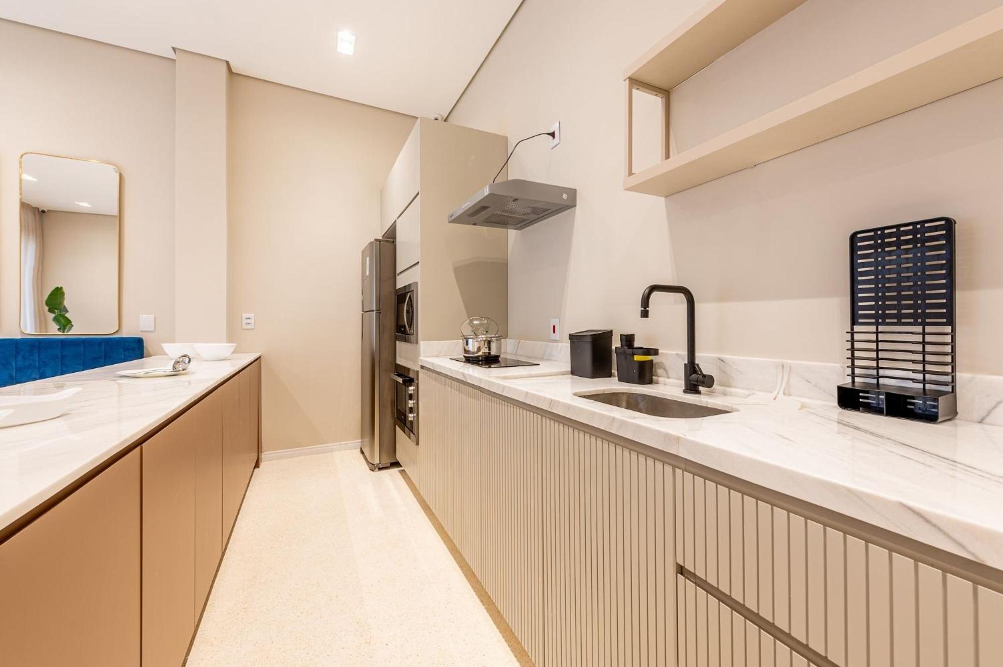 Studio Completo Proximo Ao Centro Historico De Poa - Xtay Cais Порту Алегри Екстериор снимка