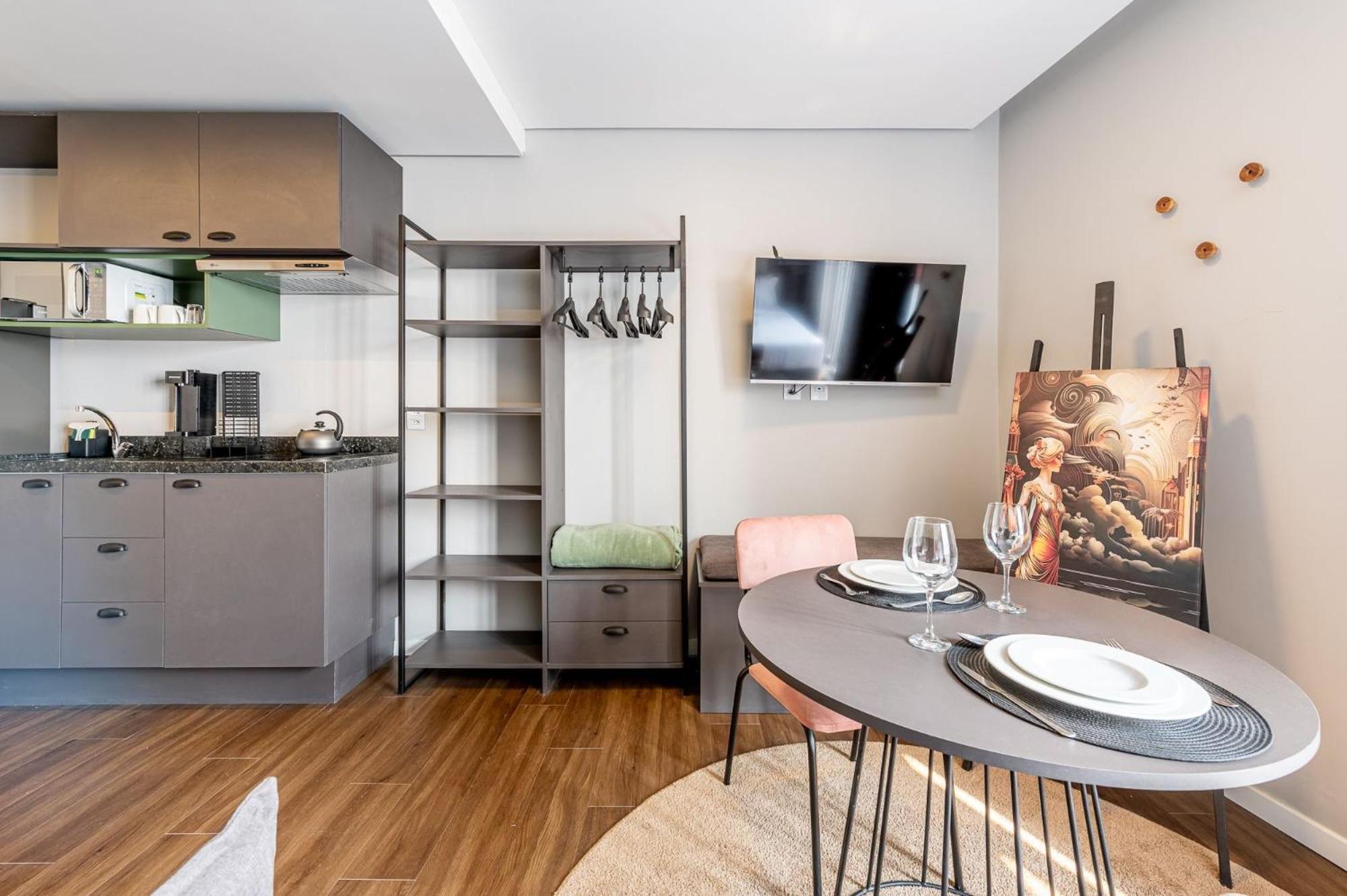 Studio Completo Proximo Ao Centro Historico De Poa - Xtay Cais Порту Алегри Екстериор снимка